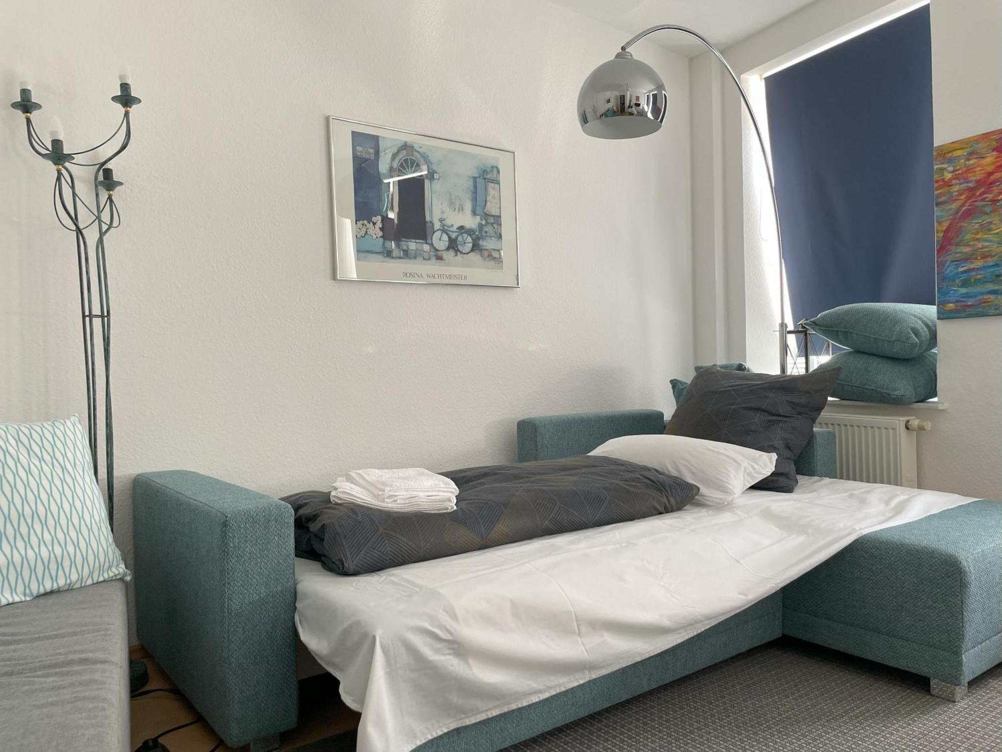 Gemuetliches Apartment, Seenaehe, Wm, Wlan, Balkon Markkleeberg Bagian luar foto